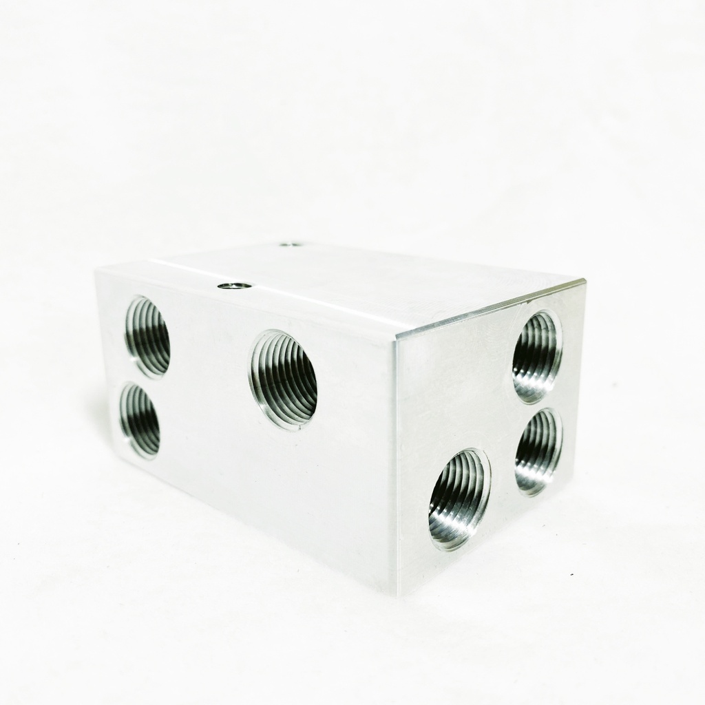 W11335 | Heat Exchanger Oil-Propane Evaporator, 3/8 NPT LPG